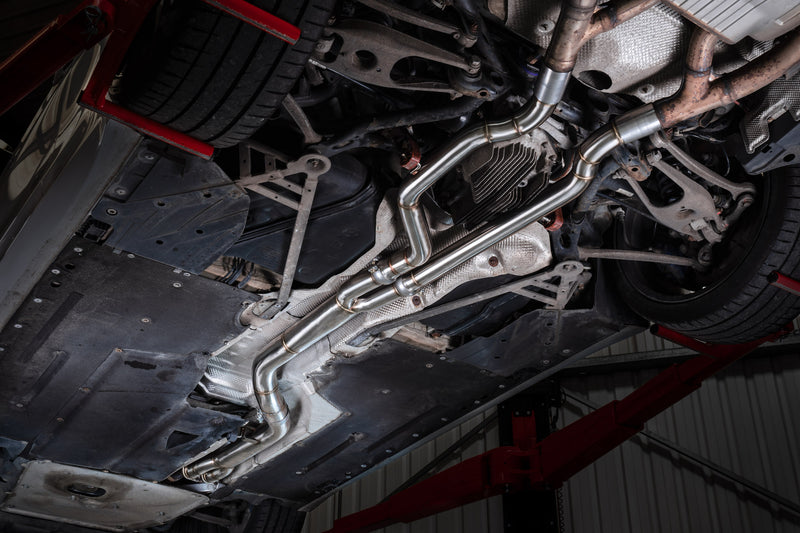 Scorpion Single Mid Pipe - BMW M3 F80 / M4 F82 F83